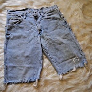 Men's Wrangler Denim Cut-Off Shorts Size 33